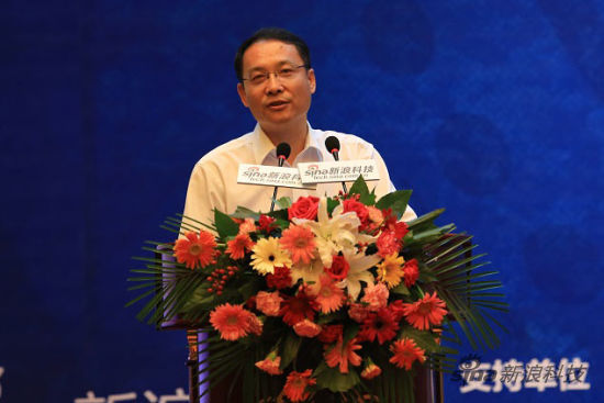 黄建辉:手机渠道的变革与挑战 黄建辉:手机渠道的变革与挑战
