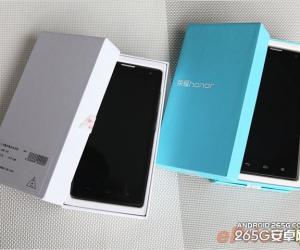 ��Ϊ���������ֻ�����4G�� �ۼ��Ե���ǧԪ