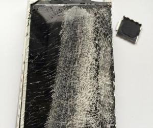 �������ܣ����ϵ�iPhone��ȥ�Ķ���?